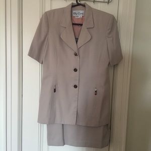 Oleg Cassini Short Sleeve Skirt Suit